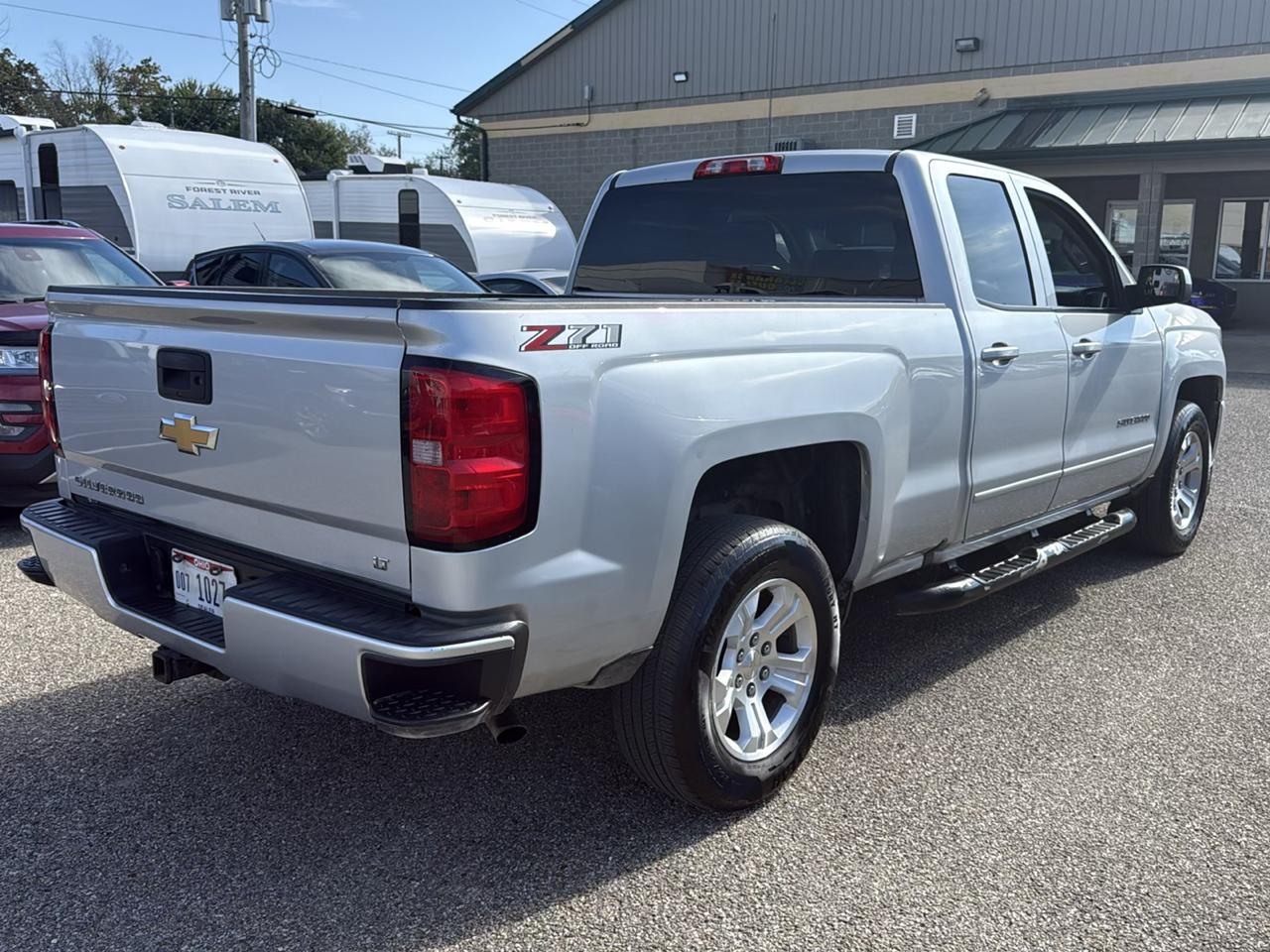Chevrolet Silverado 1500 4WD Double Cab 143.5" LT w/2LT 2018