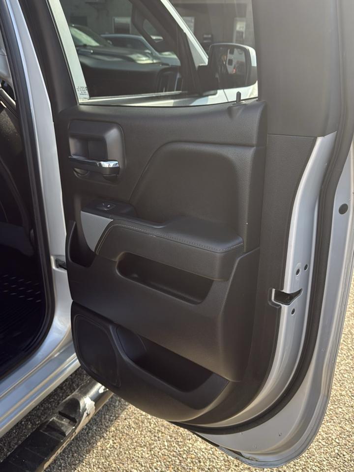 Chevrolet Silverado 1500 4WD Double Cab 143.5" LT w/2LT 2018