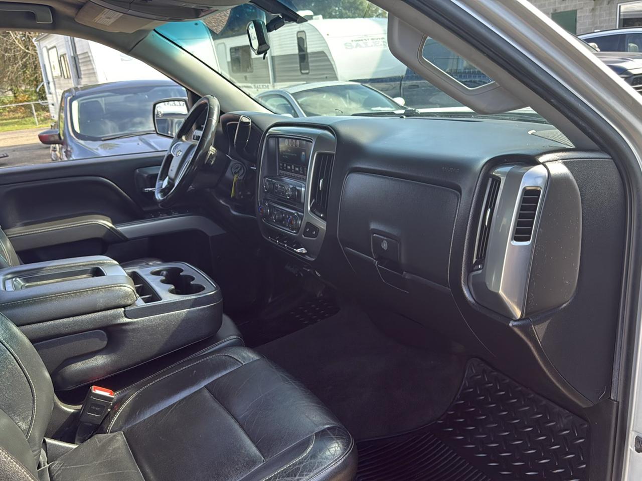 Chevrolet Silverado 1500 4WD Double Cab 143.5" LT w/2LT 2018