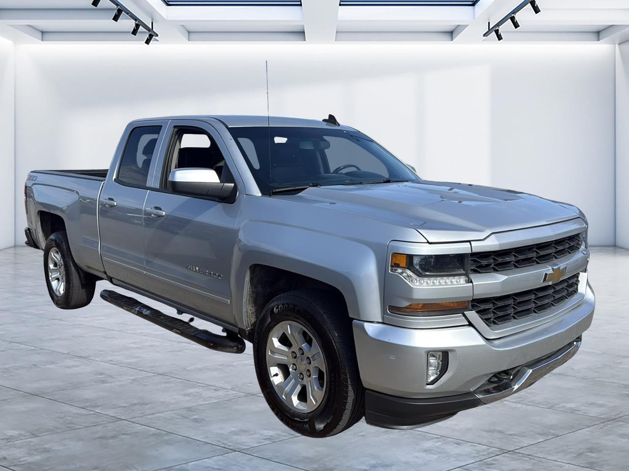 2018 Chevrolet Silverado 1500 4WD Double Cab 143.5" LT w/2LT