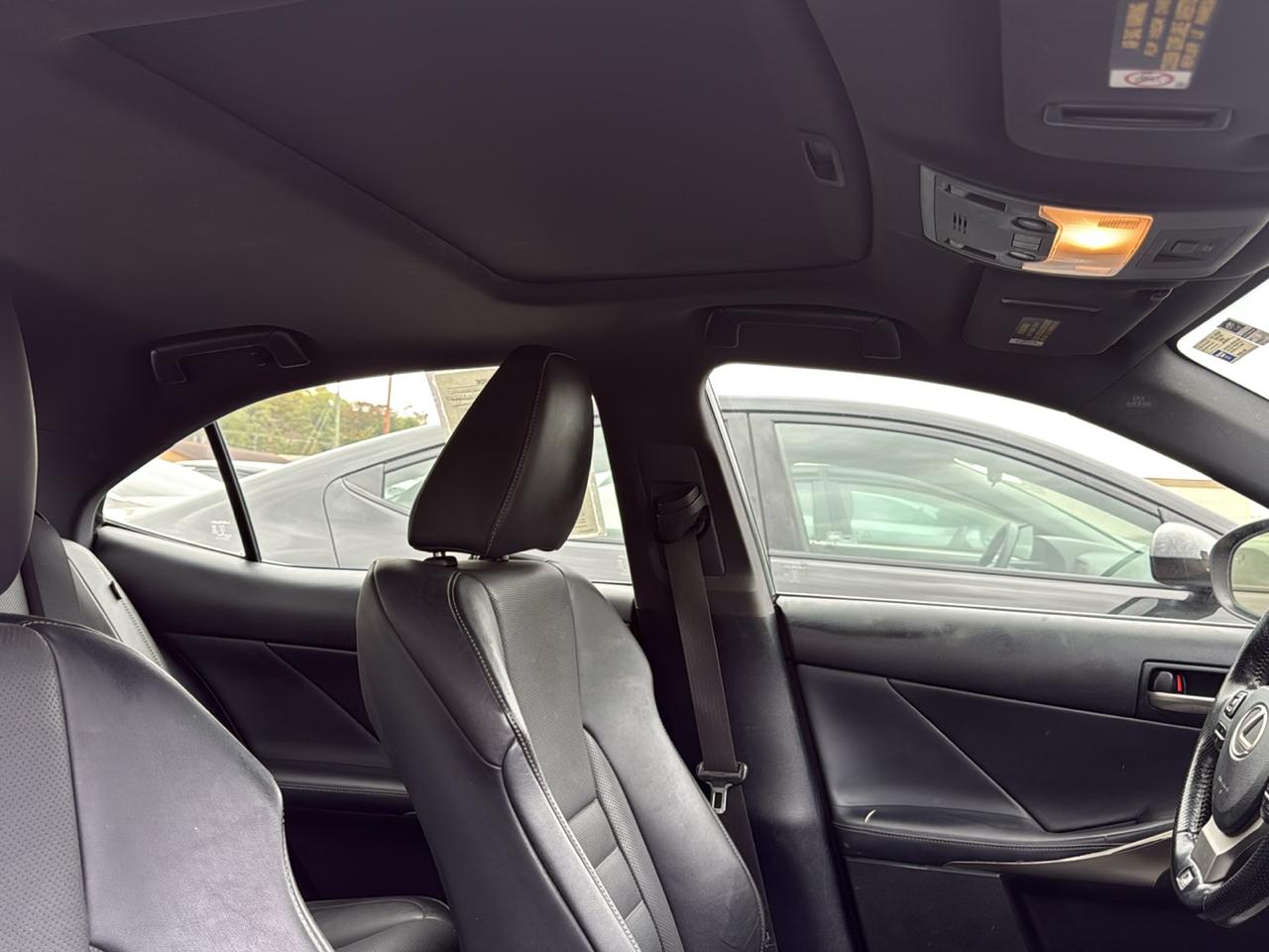 Lexus IS IS 300 AWD 2017