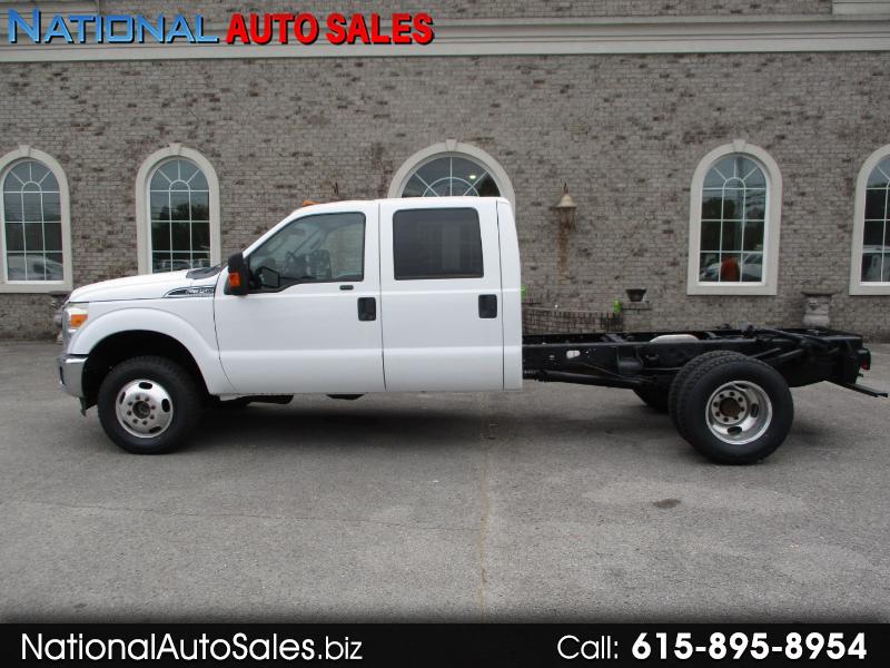 2015 Ford F-350 SD XLT Crew Cab Cab and Chassis DRW 4WD