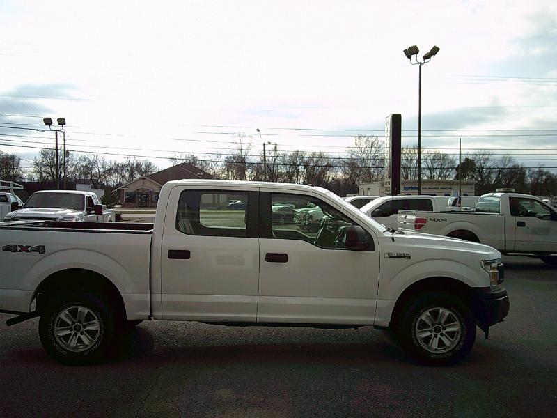 Ford F-150 XL SuperCab Short Bed 4WD 2018