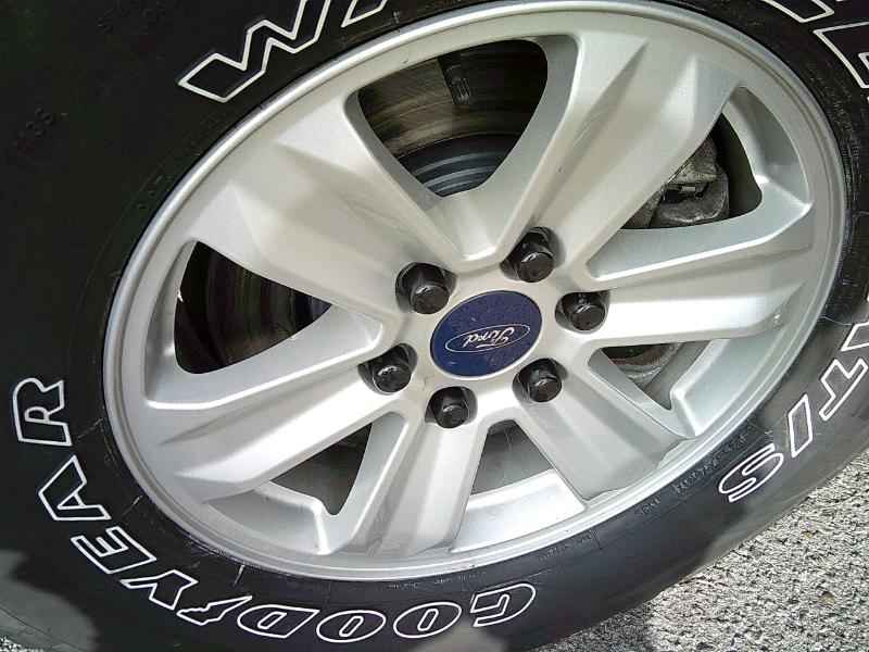 Ford F-150 XL SuperCab Short Bed 4WD 2018