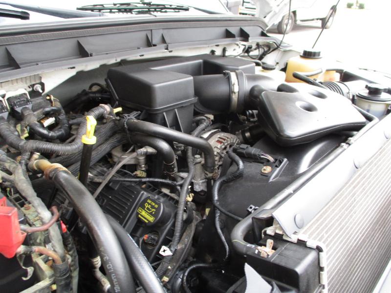 Ford F-250 SD XL Crew Cab 2WD 2012