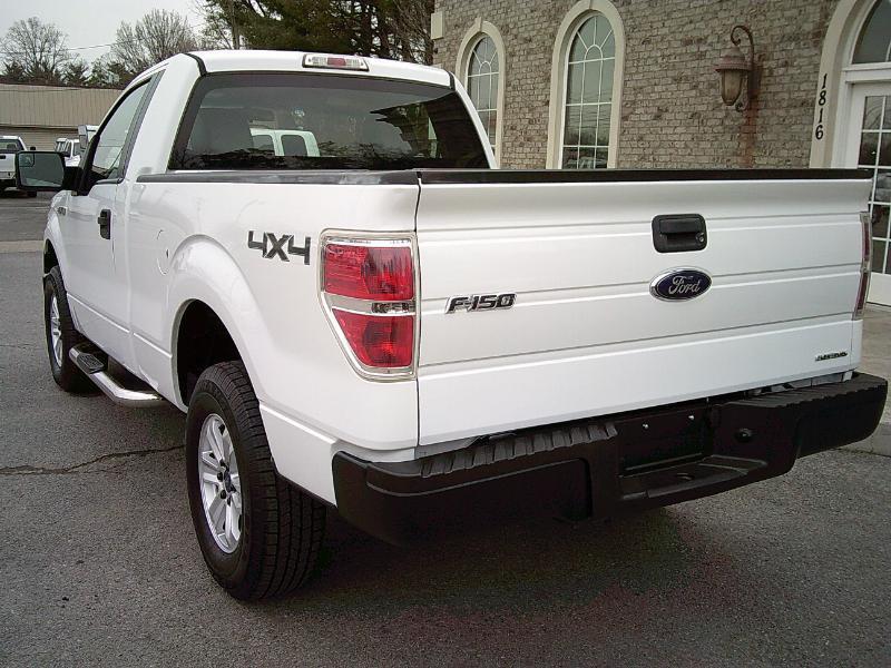 Ford F-150 XL 6.5-ft. Bed 4WD 2014