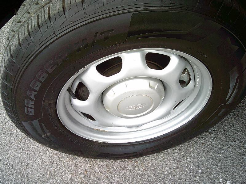 Ford F-150 XL 8-ft. Bed 2WD 2020