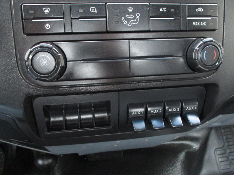 Ford F-250 XL HD Reg. Cab 4WD 2011