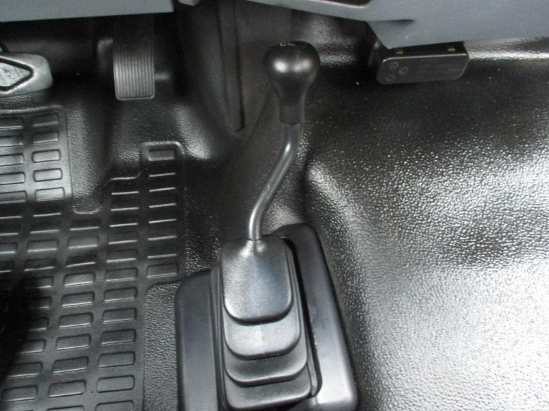 Ford F-250 XL HD Reg. Cab 4WD 2011