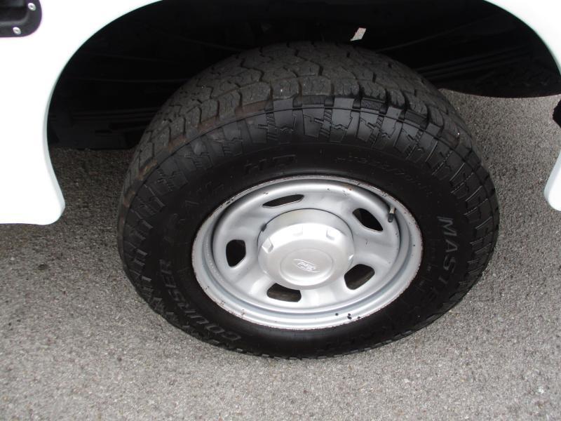 Ford F-250 XL HD Reg. Cab 4WD 2011