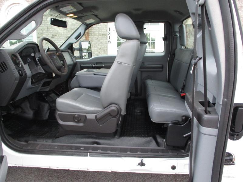 Ford F-250 SD  2011