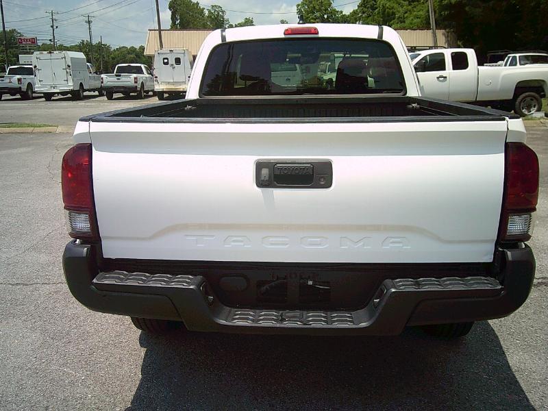 Toyota Tacoma SR5 Access Cab I4 6AT 2WD 2020