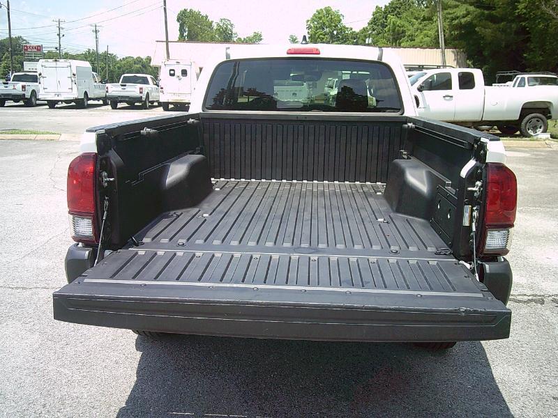 Toyota Tacoma SR5 Access Cab I4 6AT 2WD 2020