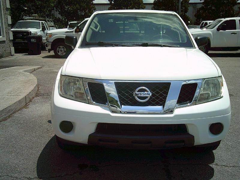 Nissan Frontier SV King Cab I4 5AT 2WD 2019