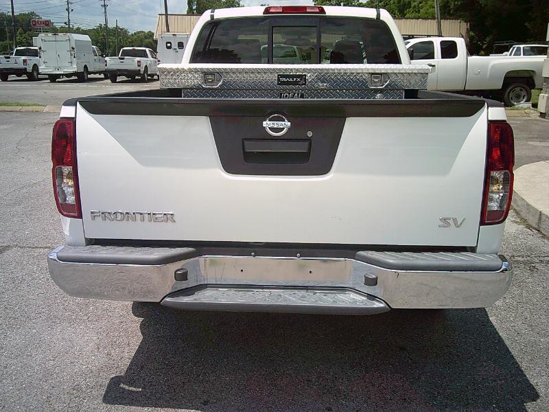 Nissan Frontier SV King Cab I4 5AT 2WD 2019
