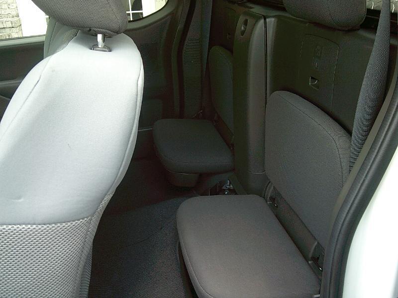 Nissan Frontier SV King Cab I4 5AT 2WD 2019