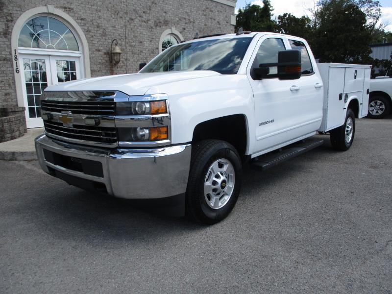 Chevrolet Silverado 3500HD Built After Aug 14  2015