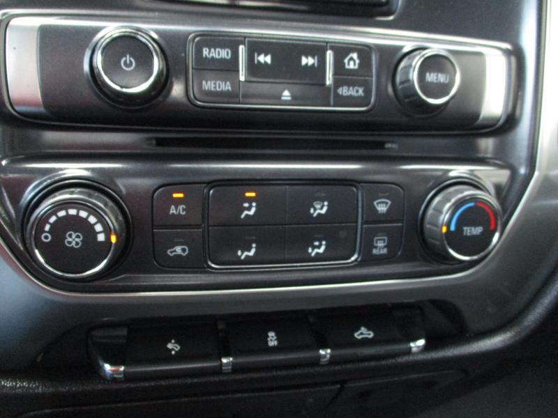 Chevrolet Silverado 3500HD Built After Aug 14  2015