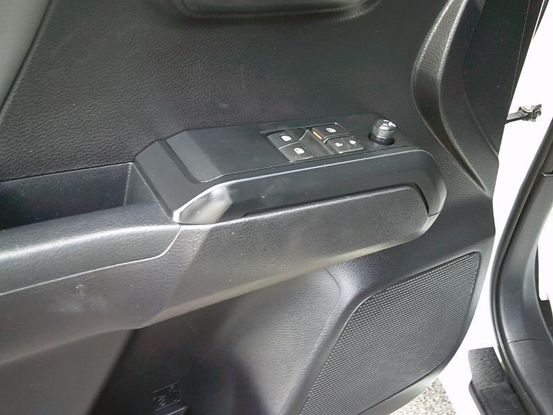 Toyota Tacoma 2WD Access Cab I4 AT SR (Natl) 2020