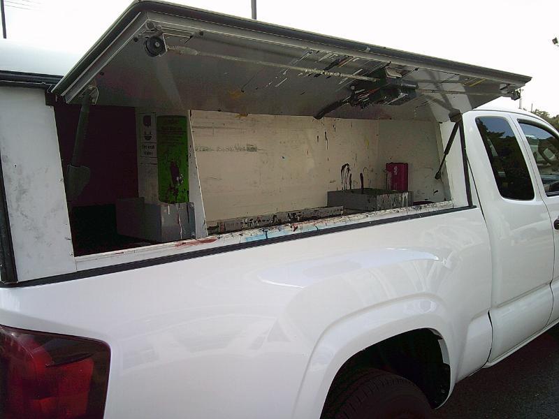 Toyota Tacoma 2WD Access Cab I4 AT SR (Natl) 2020