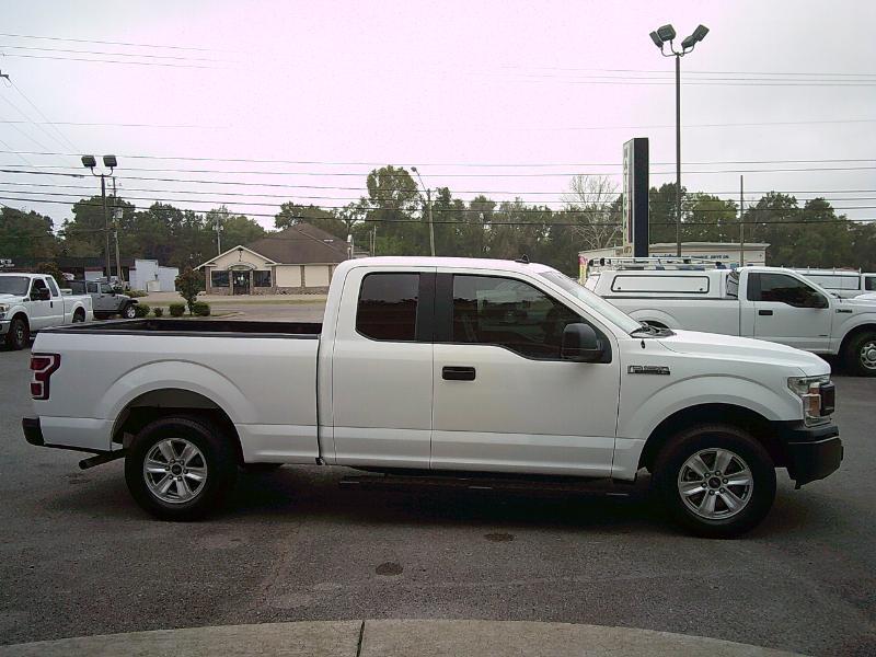 Ford F-150 XL SuperCab 6.5-ft. Bed 2WD 2020