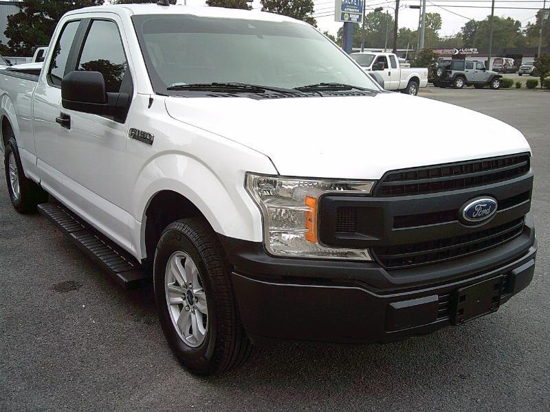 Ford F-150 XL SuperCab 6.5-ft. Bed 2WD 2020
