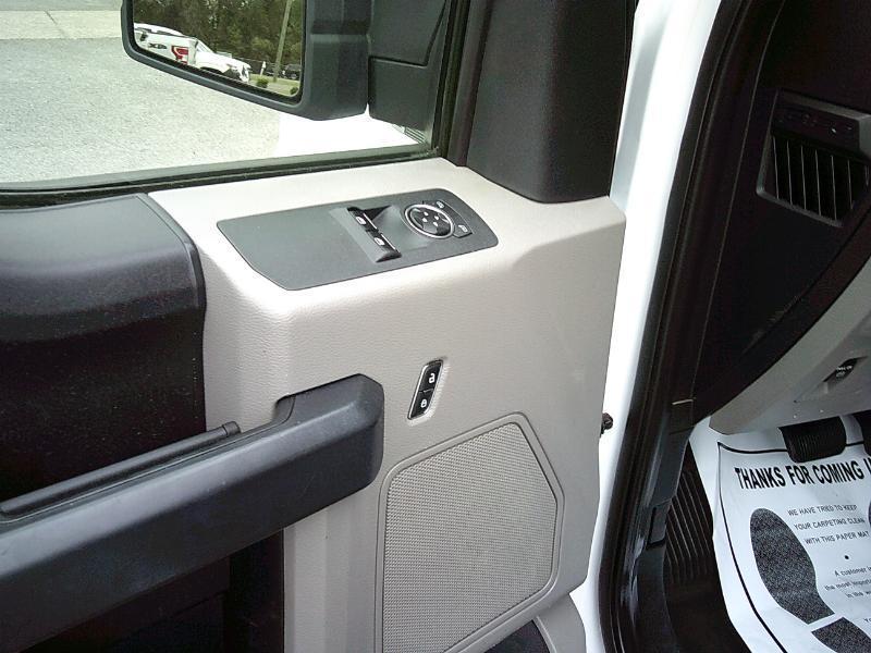 Ford F-150 XL 8-ft. Bed 2WD 2020