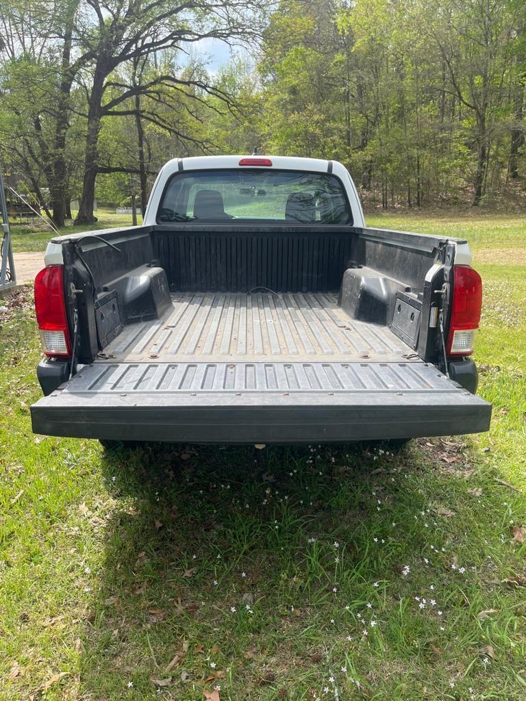 Toyota Tacoma SR5 Access Cab I4 6AT 2WD 2016