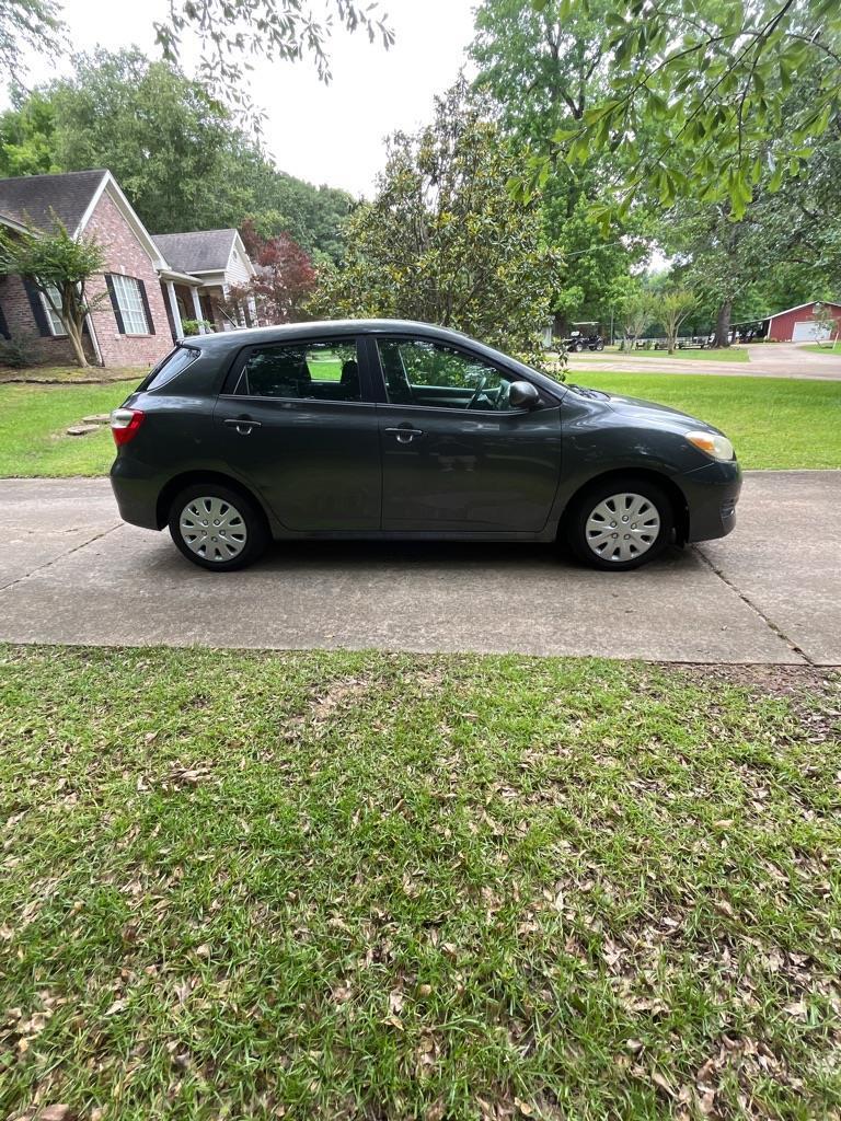 Toyota Matrix Base 4-Speed AT 2009