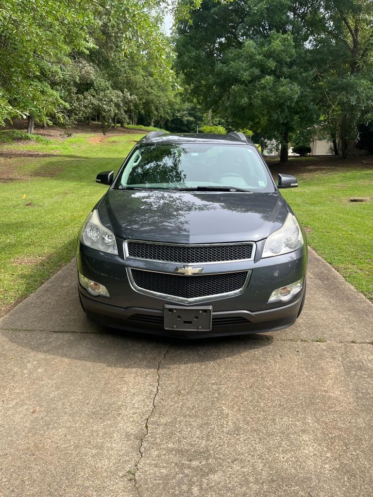 2011 Chevrolet Traverse 2LT FWD