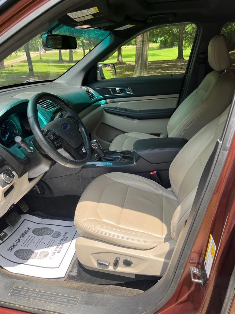 Ford Explorer XLT FWD 2018