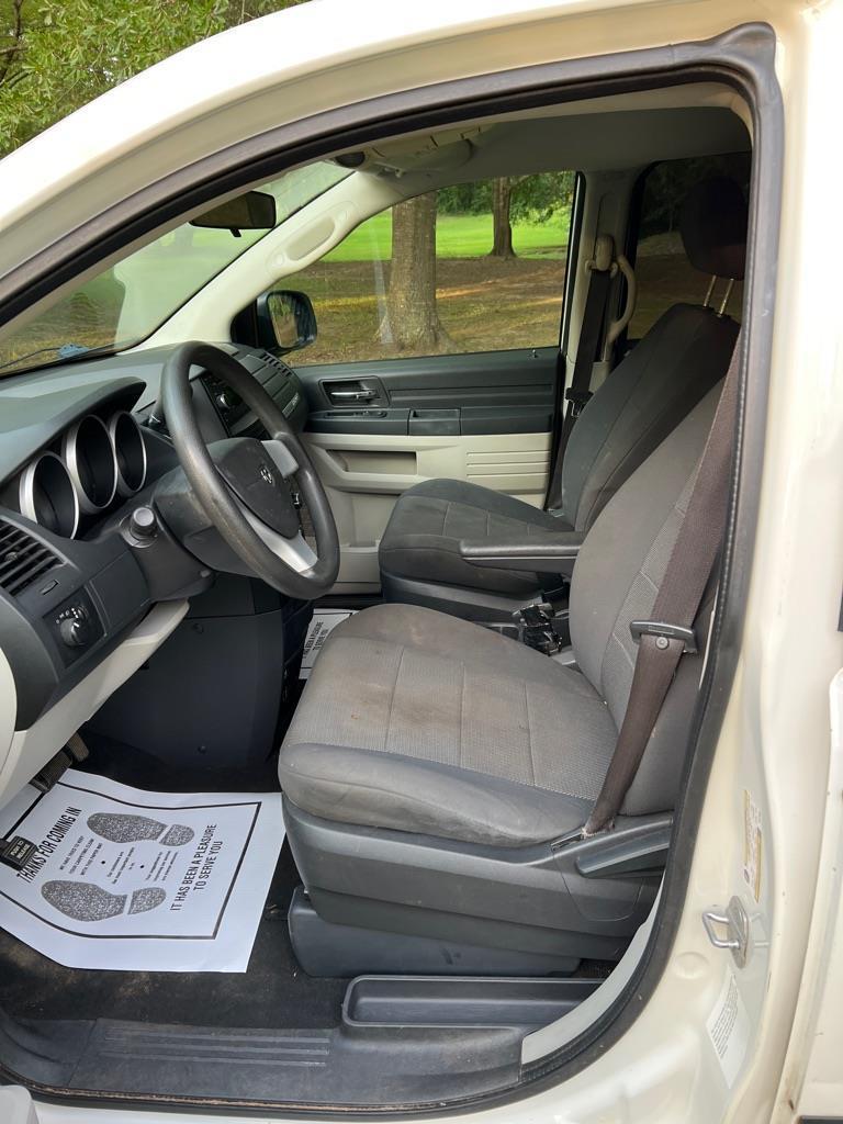 Dodge Grand Caravan SE 2013