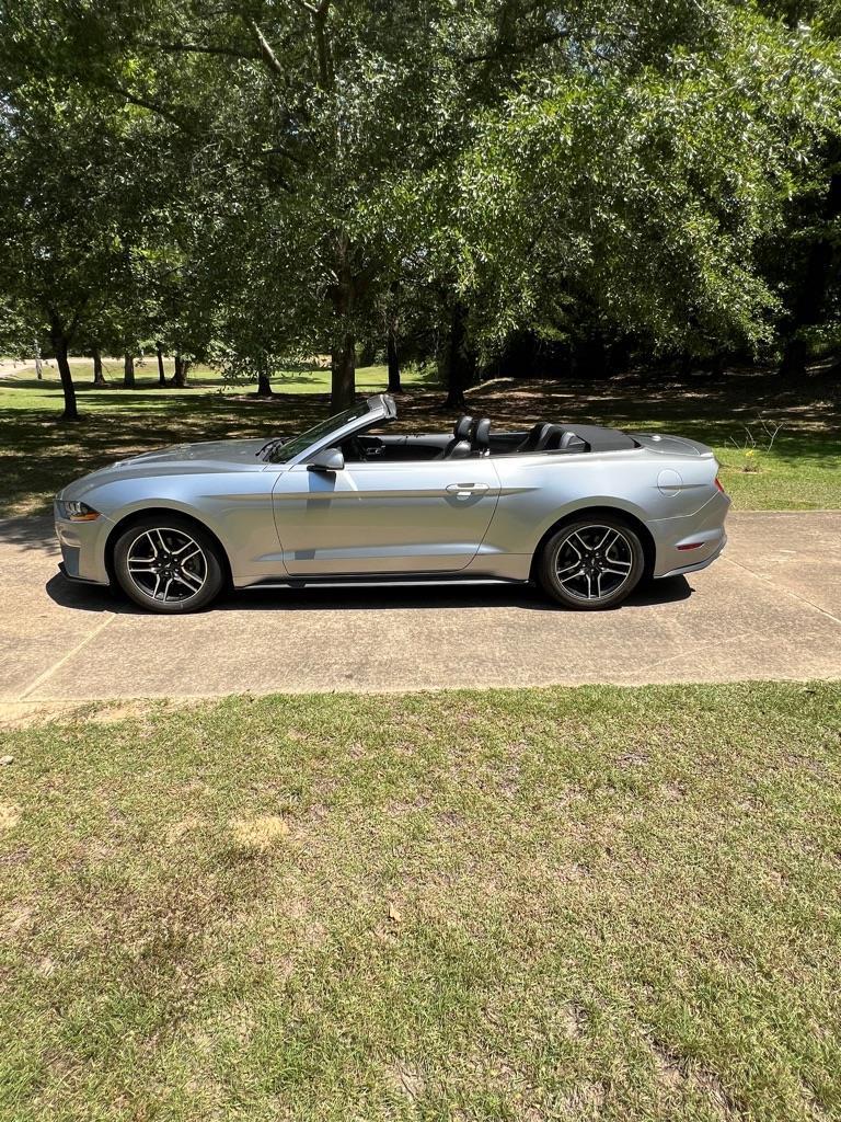 Ford Mustang EcoBoost Premium Convertible 2022