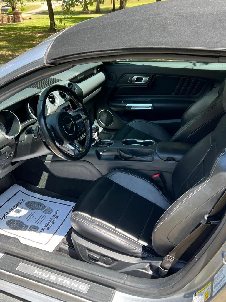 Ford Mustang EcoBoost Premium Convertible 2022