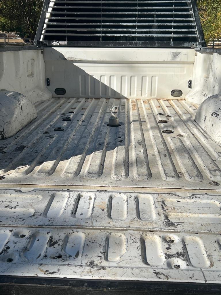 Ford F-350 SD XL Crew Cab Long Bed DRW 4WD 2018