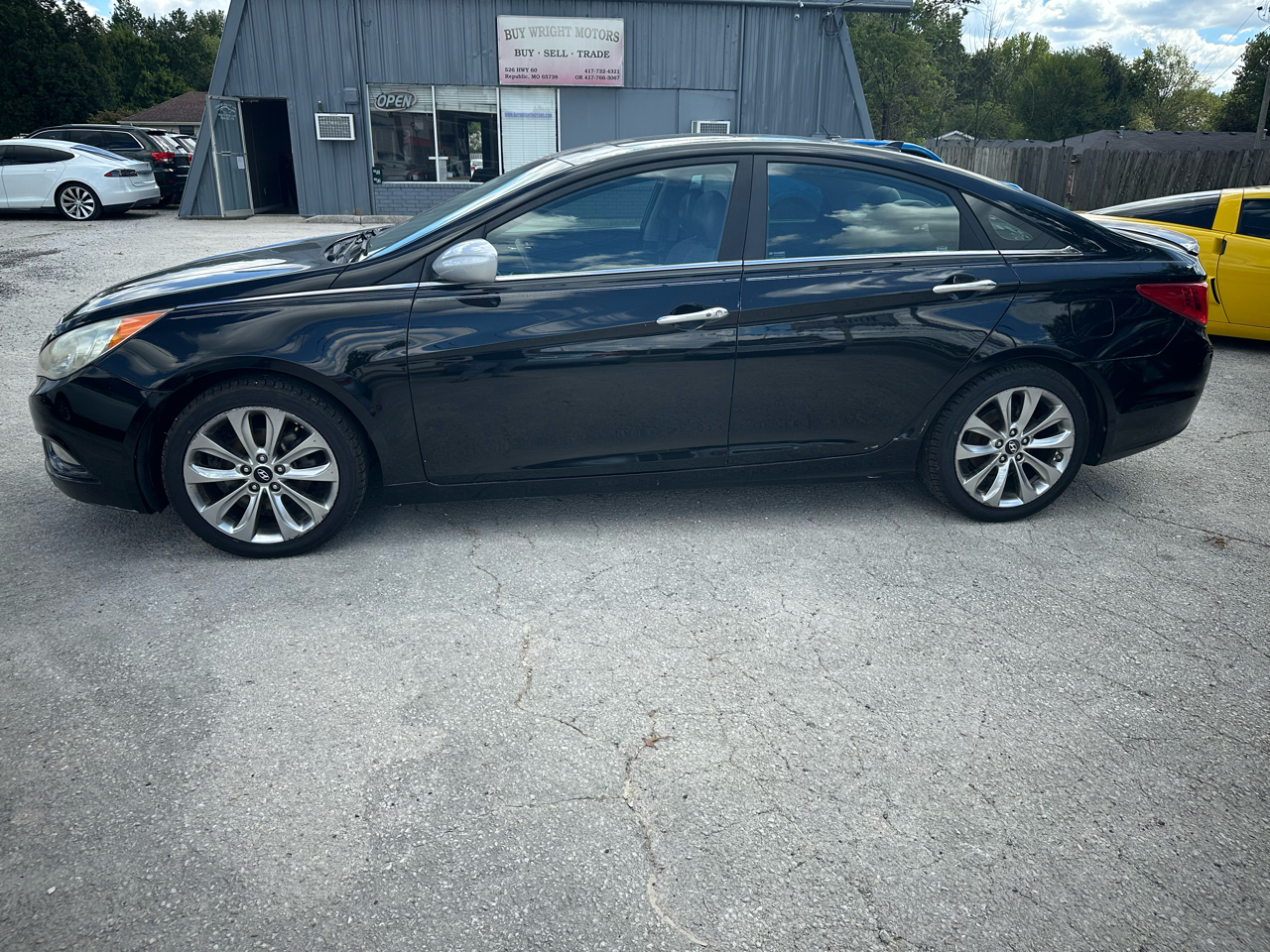 2012 Hyundai Sonata Limited photo 4