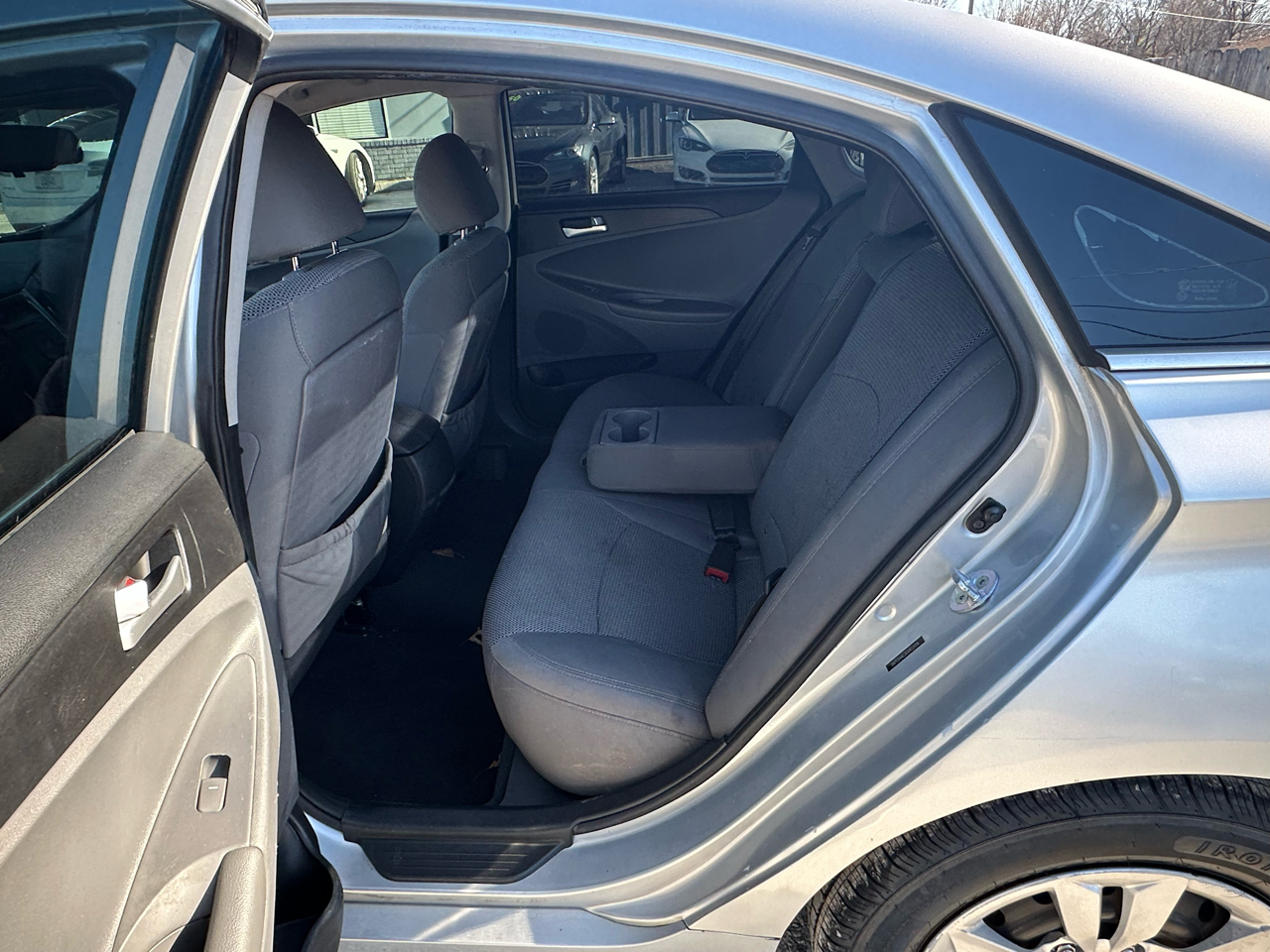 Hyundai Sonata GLS Manual 2012