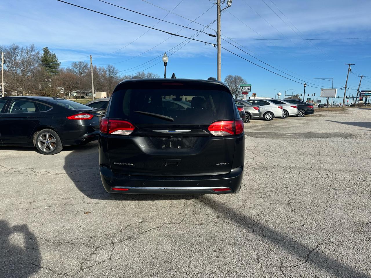 Chrysler Pacifica Limited 2018