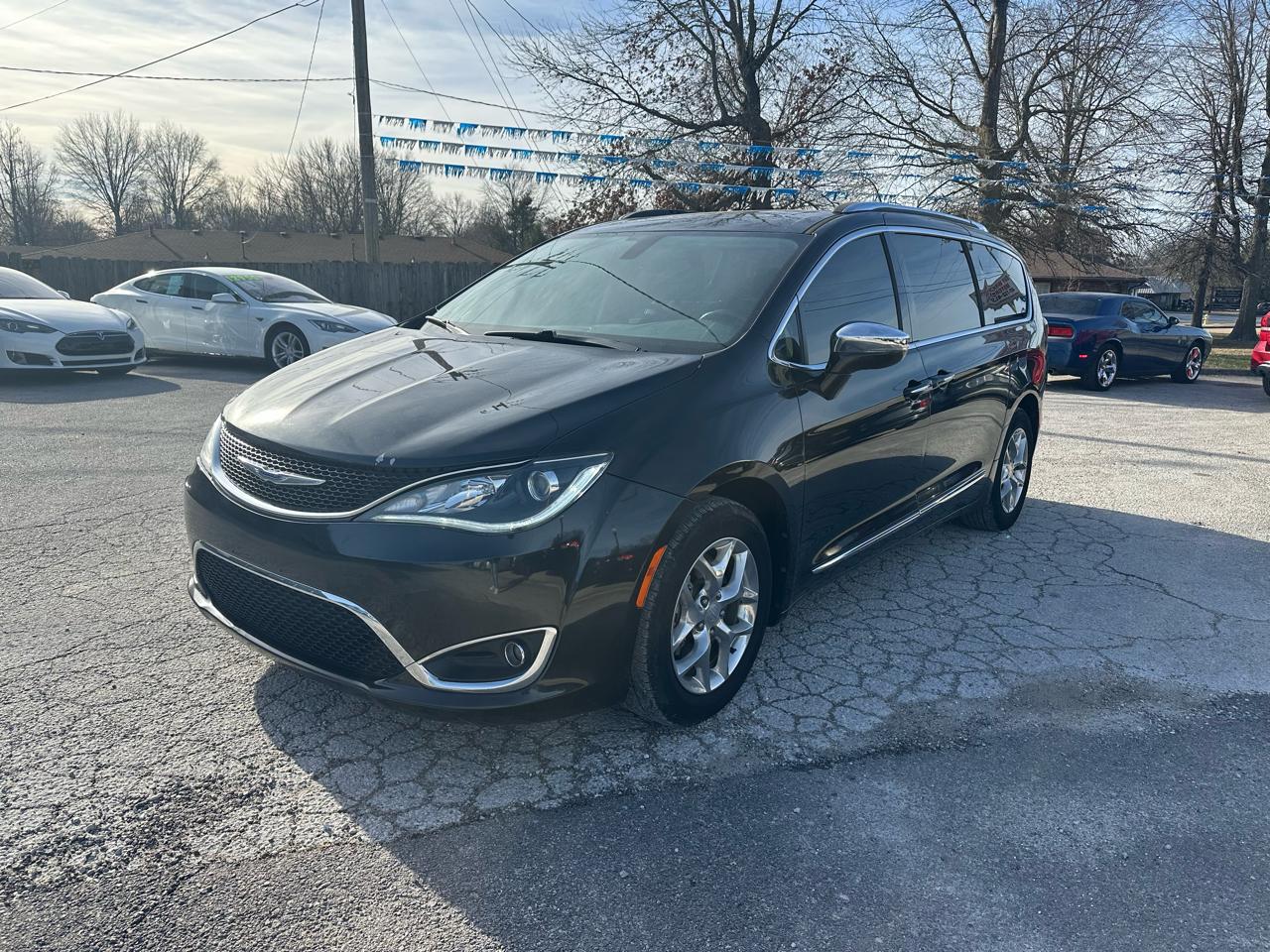 Chrysler Pacifica Limited 2018