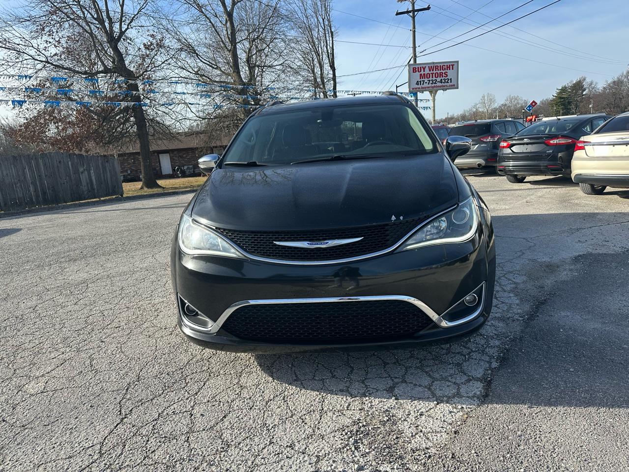 Chrysler Pacifica Limited 2018