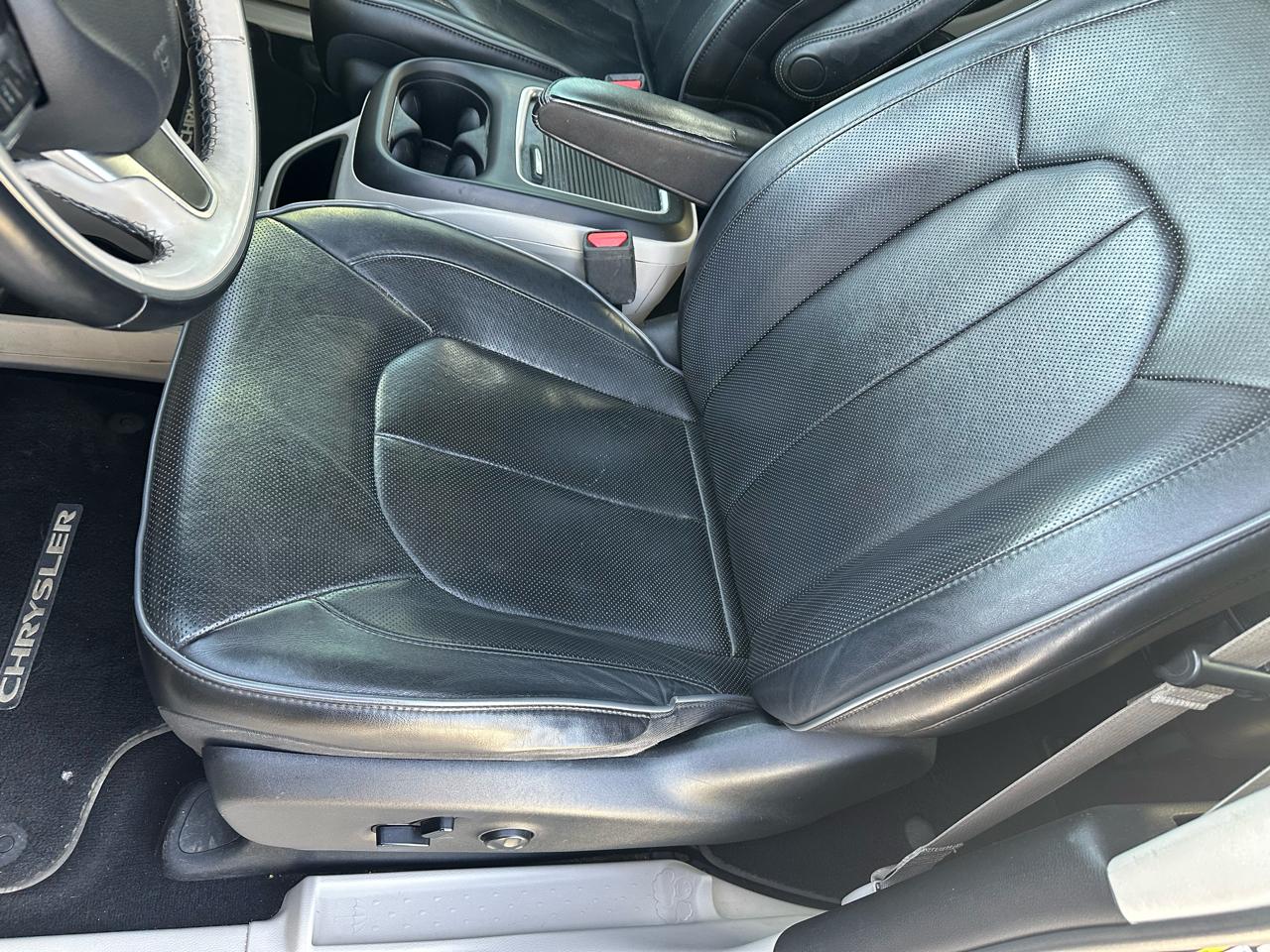 Chrysler Pacifica Limited 2018