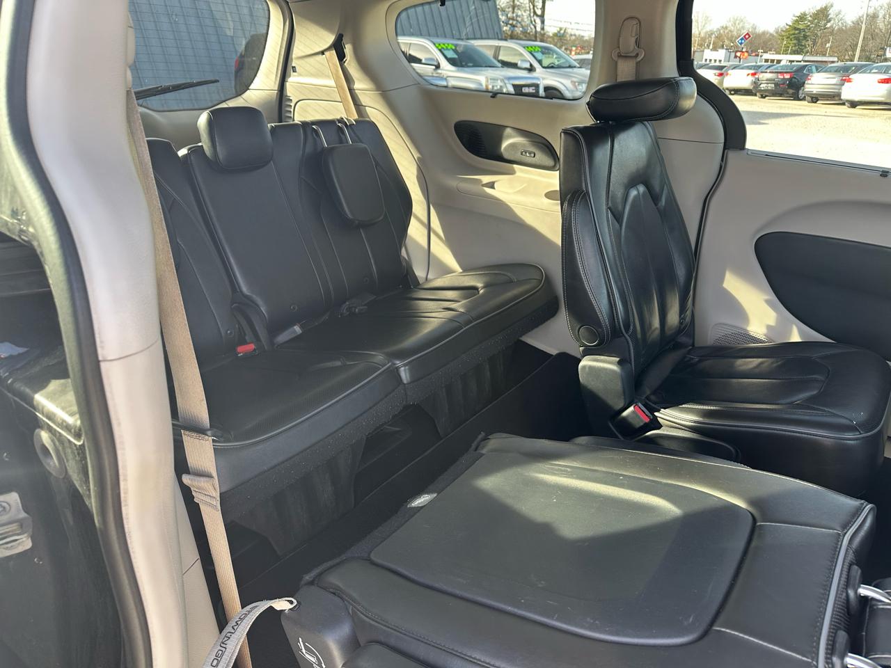 Chrysler Pacifica Limited 2018