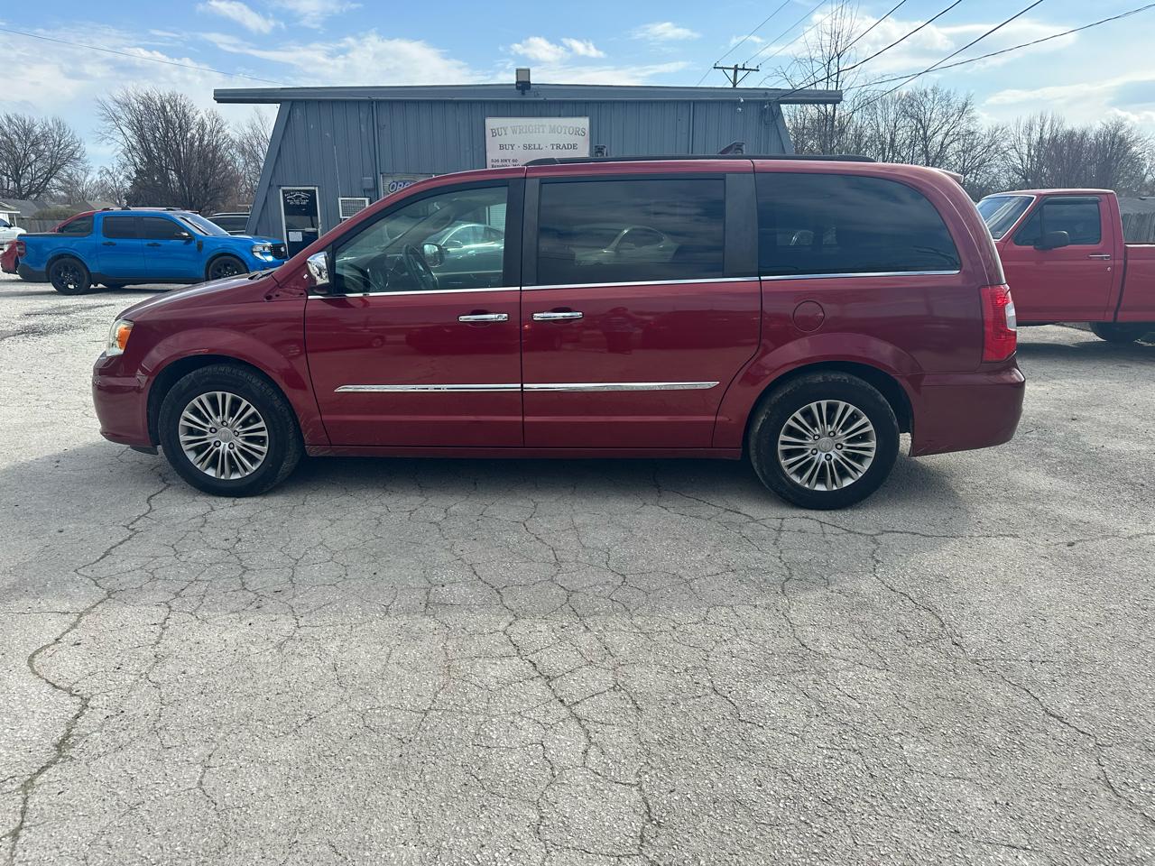 Chrysler Town & Country Touring-L 2014