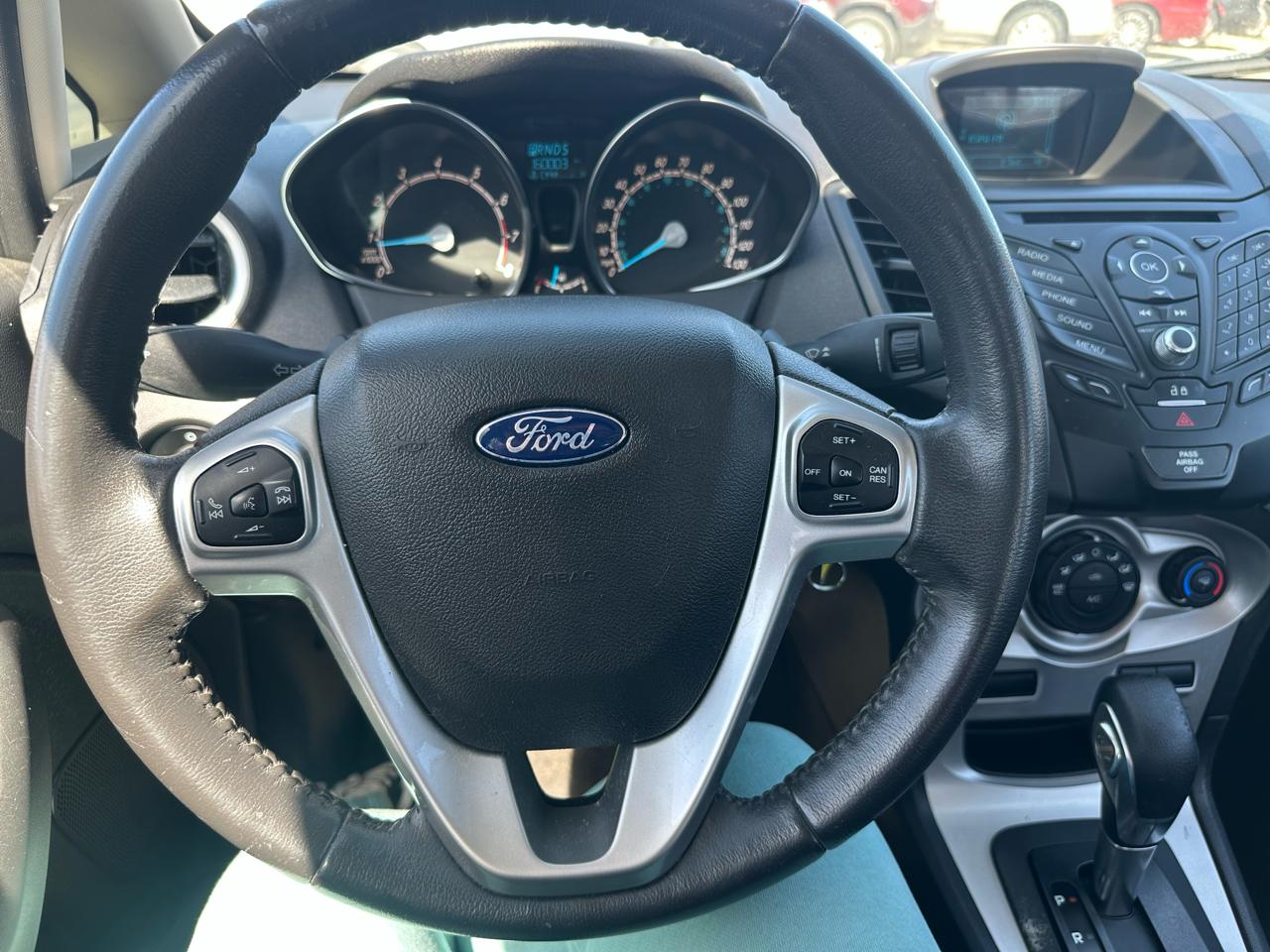 Ford Fiesta SE Sedan 2016