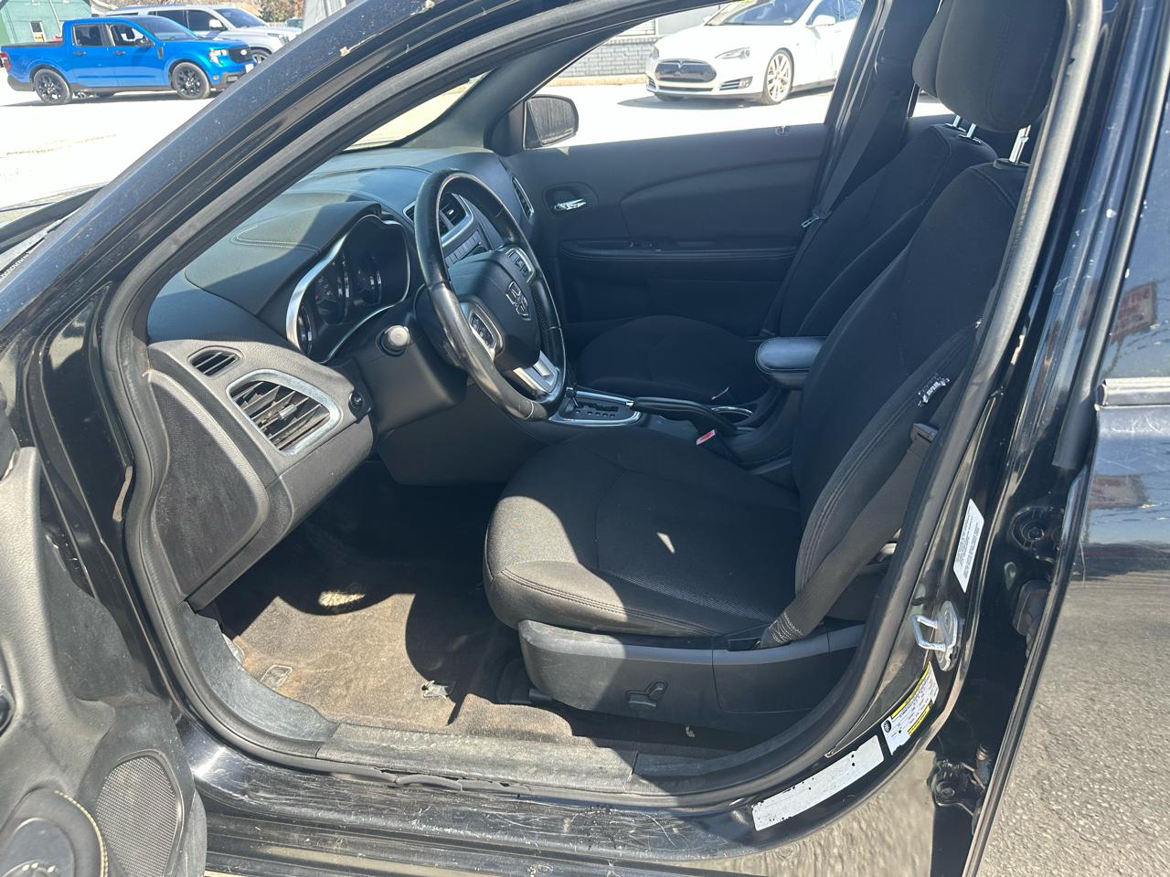 Dodge Avenger SXT 2013