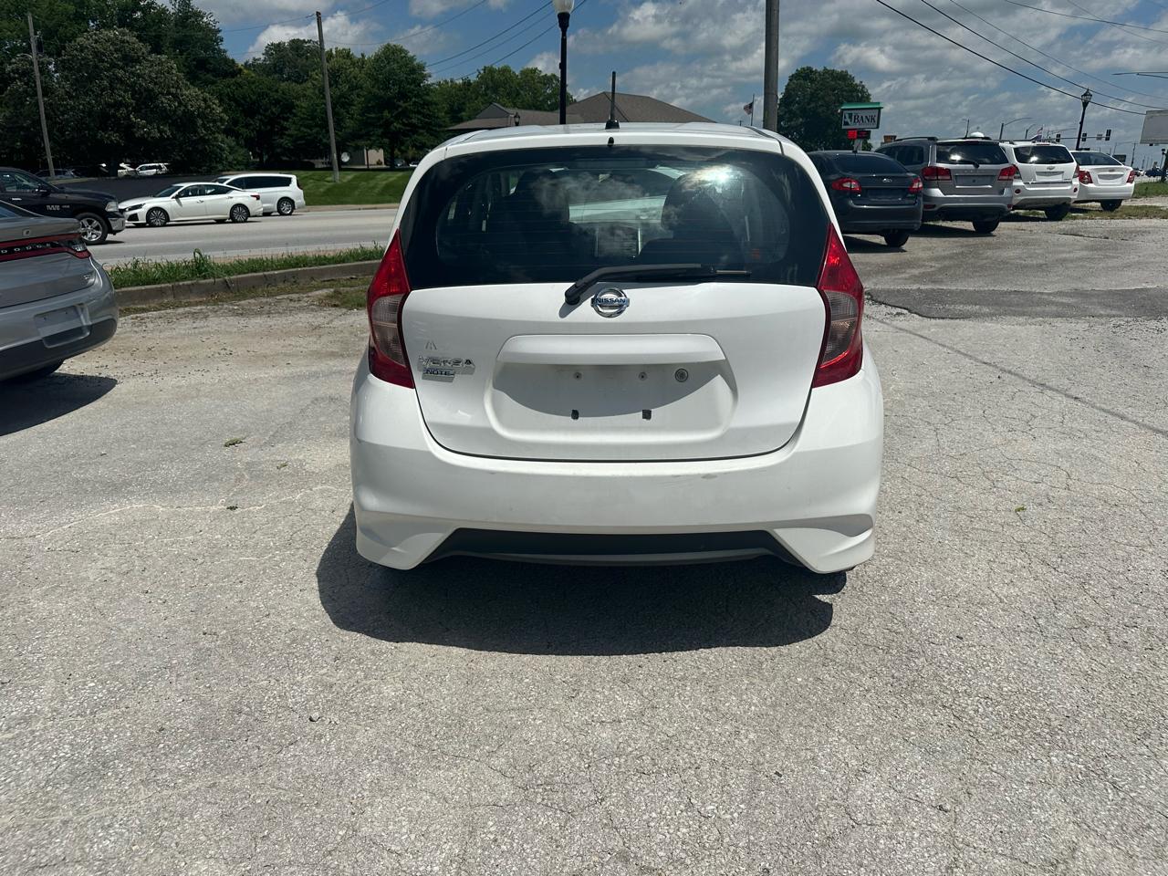 Nissan Versa Note SV 2017