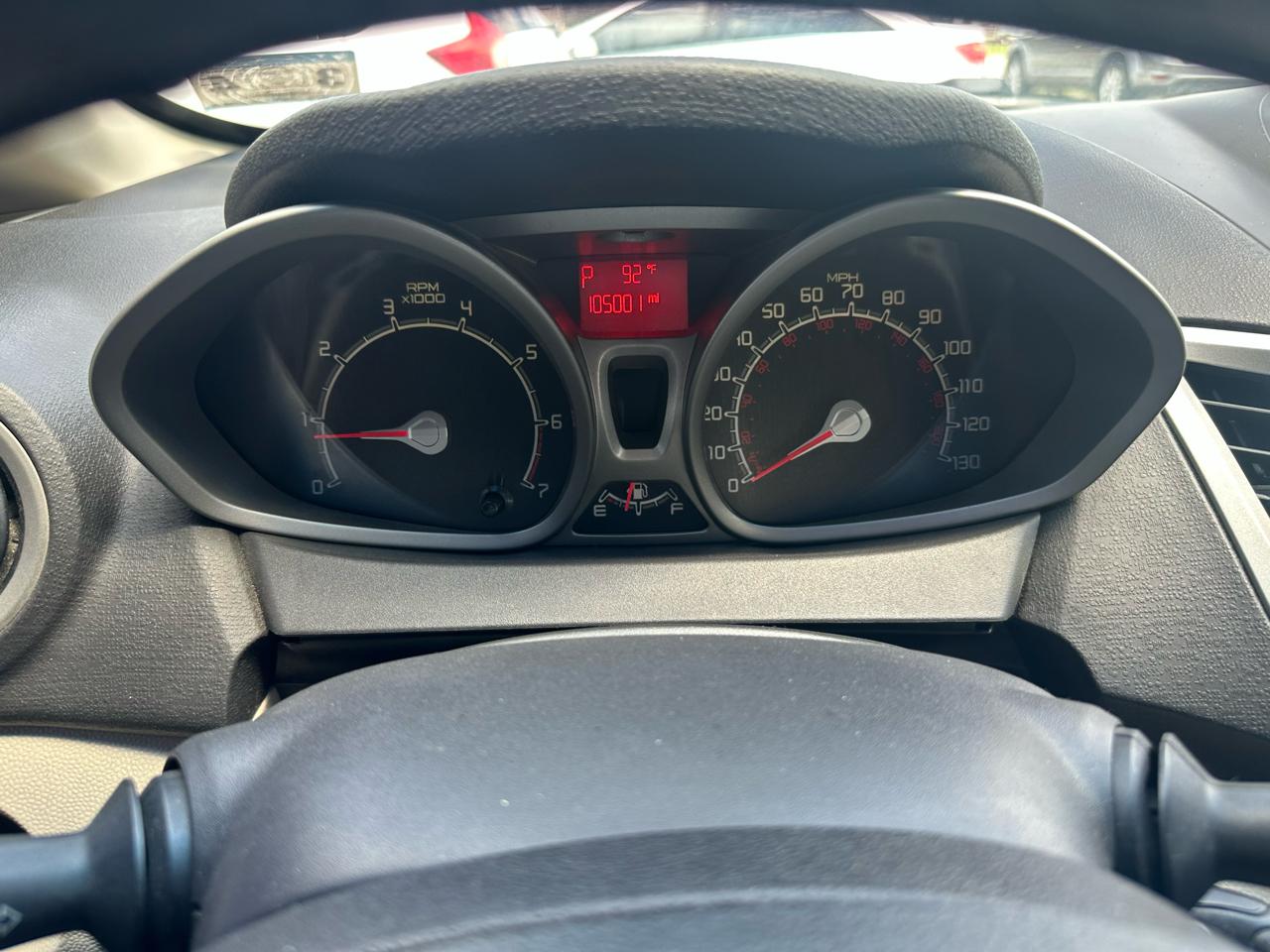 Ford Fiesta SE Sedan 2012