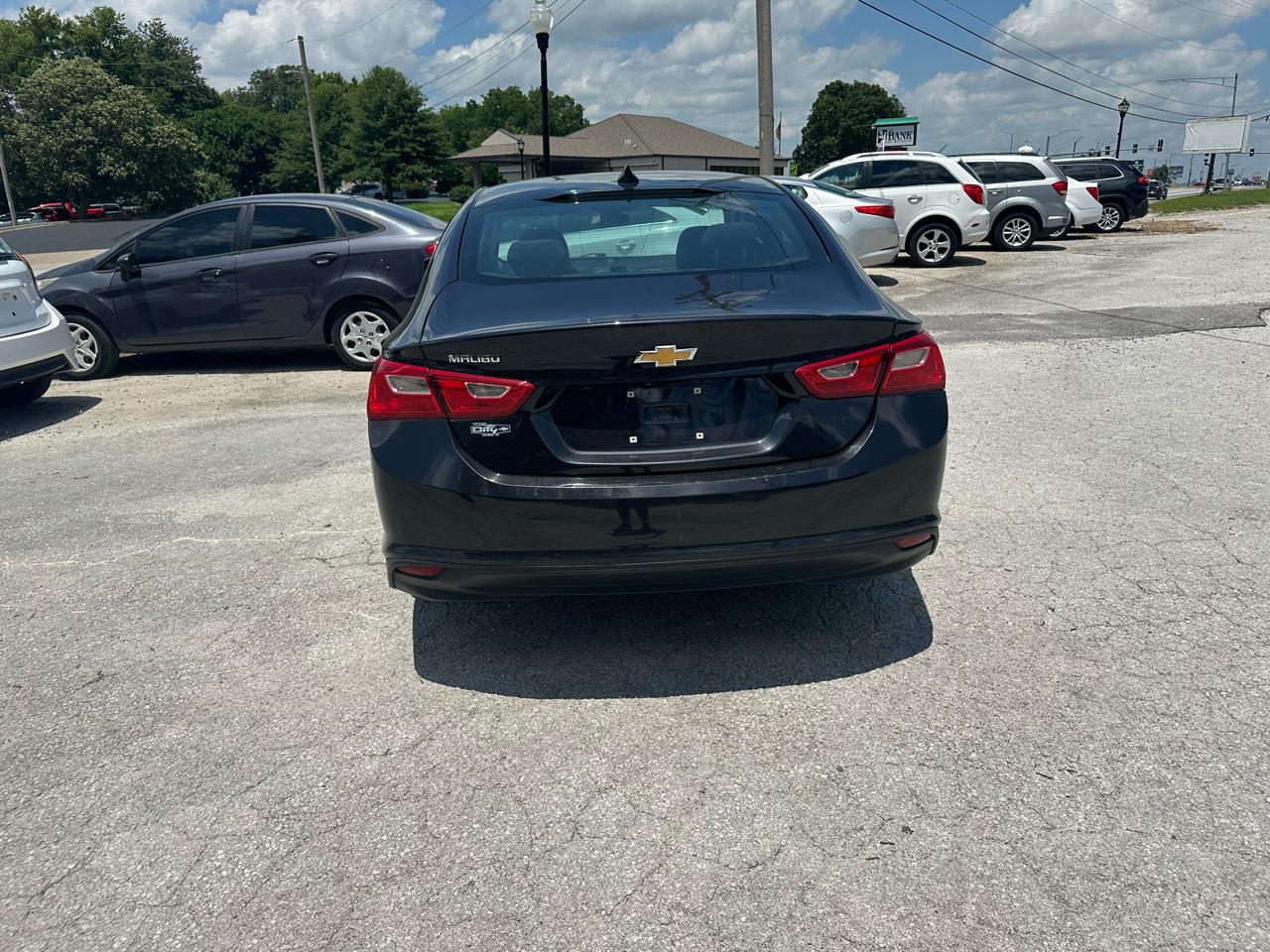 Chevrolet Malibu LS 2022