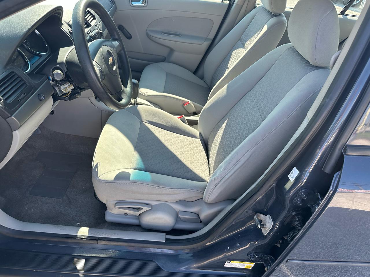 Chevrolet Cobalt LS Sedan 2008