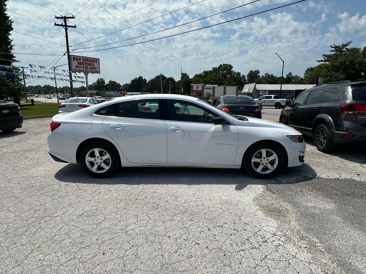 Chevrolet Malibu LS 2023